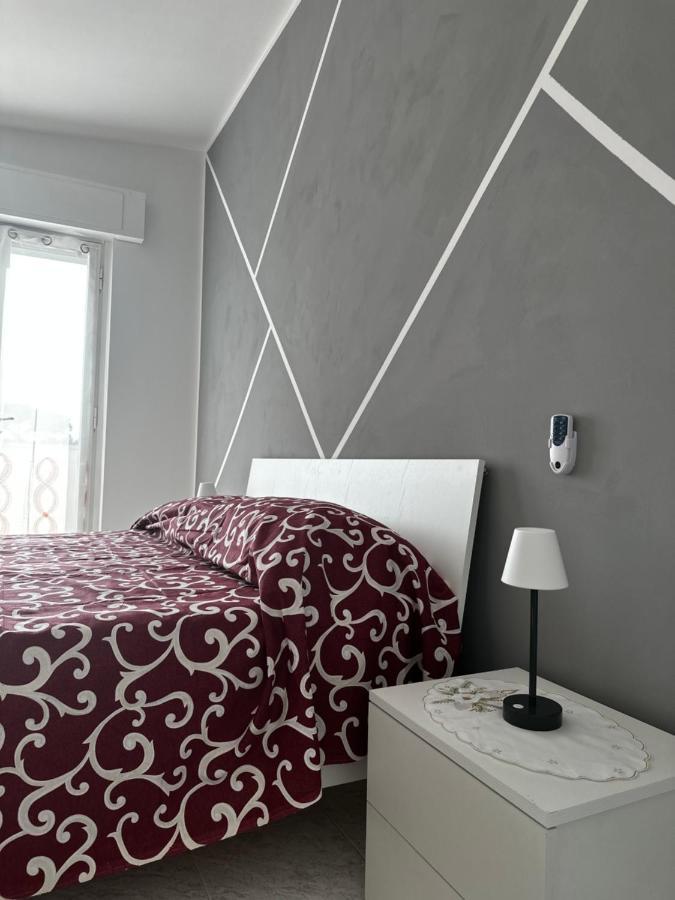 Fiumicino Airport 3 Giade Apartment Focene Bagian luar foto